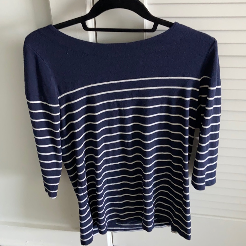 Medium Long sleeve shirt